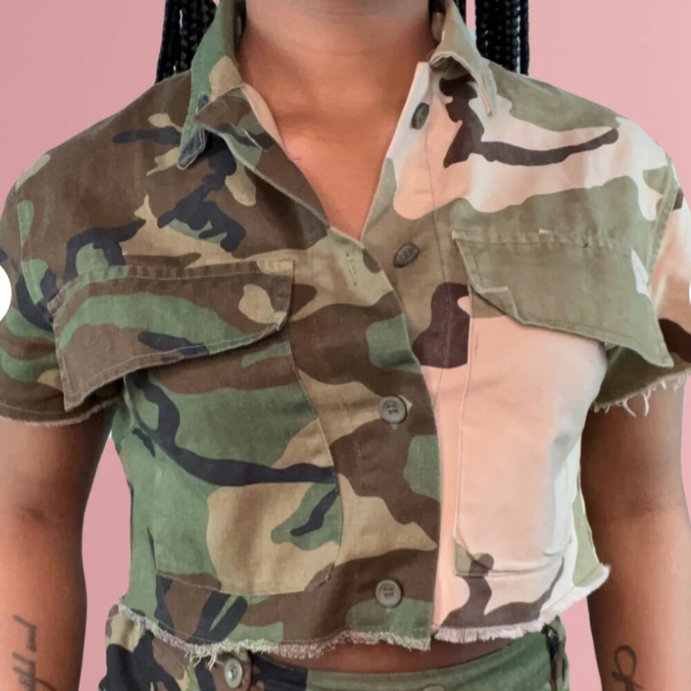 🎉 NEW CAMOUFLAGE CROP TOP